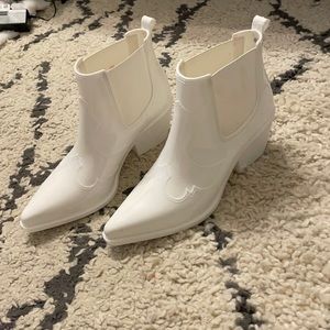 Sam Edelman White Rain Booties